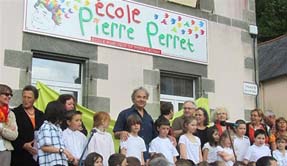 Port-Launay : une nouvelle école Pierre Perret